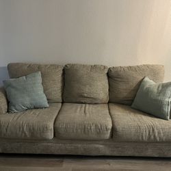 Couch With Pullout Mattress