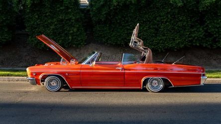 1966 Chevrolet Impala Convertible Lowrider