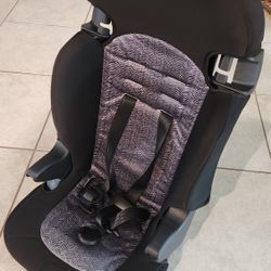 Child Car Seat. Like New