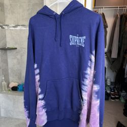 Supreme Hoody