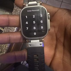 Apple Watch Ultra 1 $400