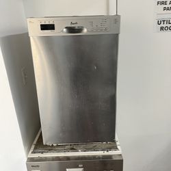Avanti 18” Dishwasher New Open Box 
