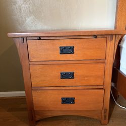 Set Of Two Nightstands