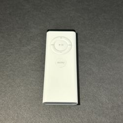Genuine Apple Remote for iPod iMac MacBook Pro Mac Mini A1156 TV