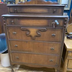 Antique 5 Drawer Chest Of Drawers Dresser 