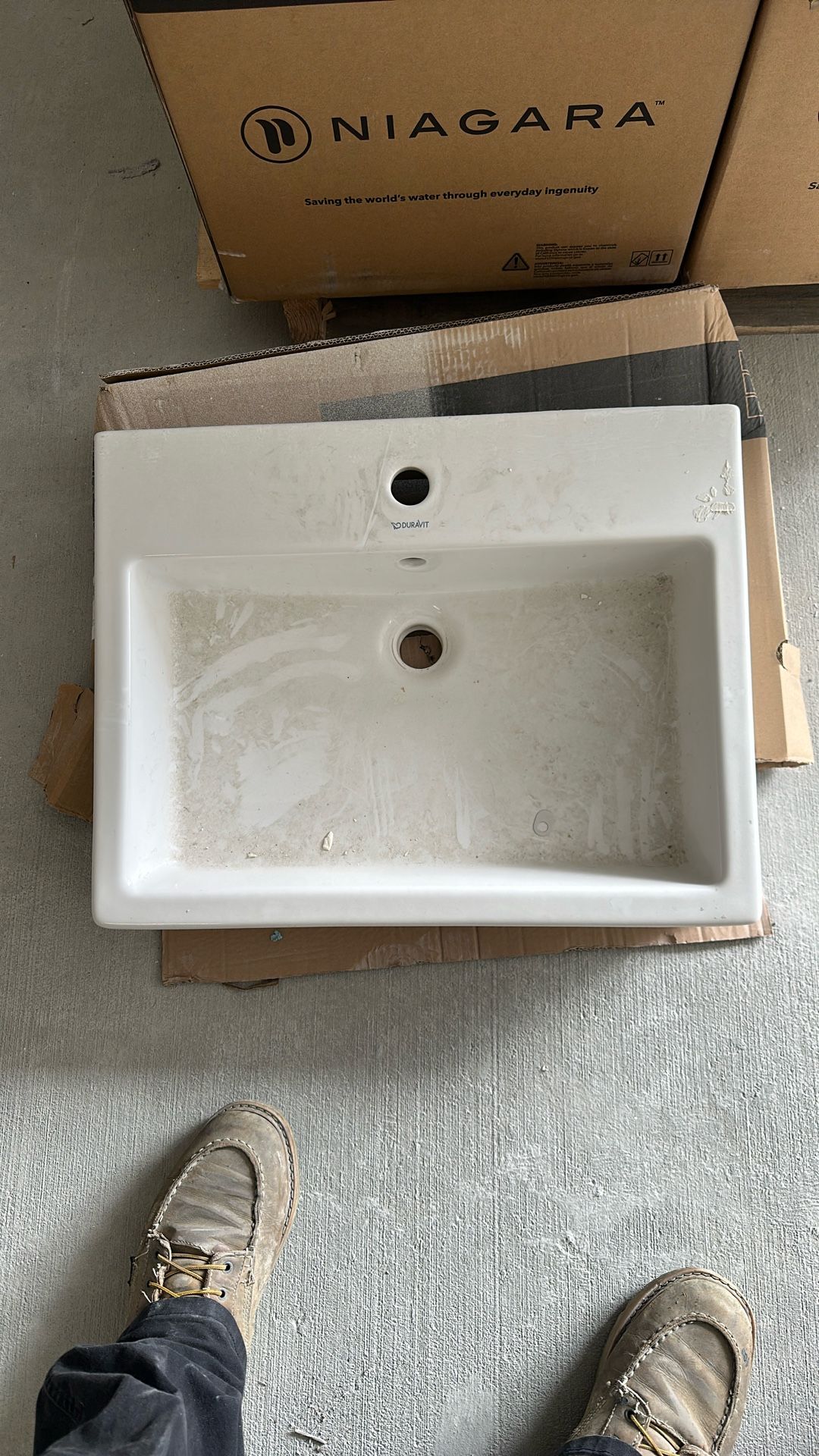 Sink 23 1/2 Por 18 1/2