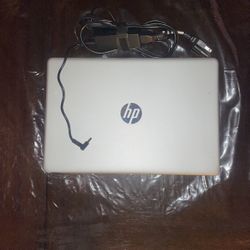 Windows 10 16" HP Laptop