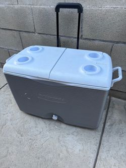 Good condition ice holder