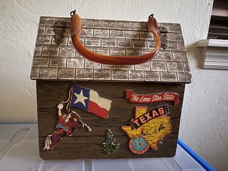 Vintage Box Purse – Schoolhouse & Texas Motif – Possibly 1972