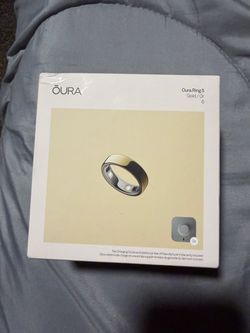 Oura Ring 5 Gold Size 6