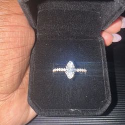 2carat Weight Silver Lab Ring (Pear Brilliant)