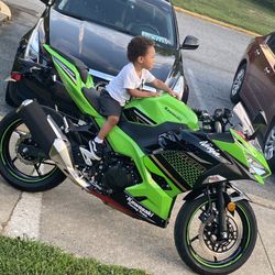 Kawasaki Ninja 