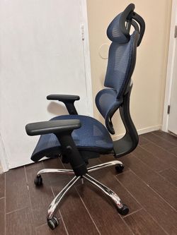 Desk chair