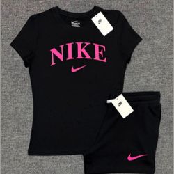 Women’s Nike Short Sets 