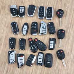 Keys & Key fobs  & LockOuts, Llaves De Carro Y Aperturas 