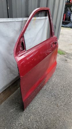 2011-2020 Jeep Cherokee Front Door Left Side Original