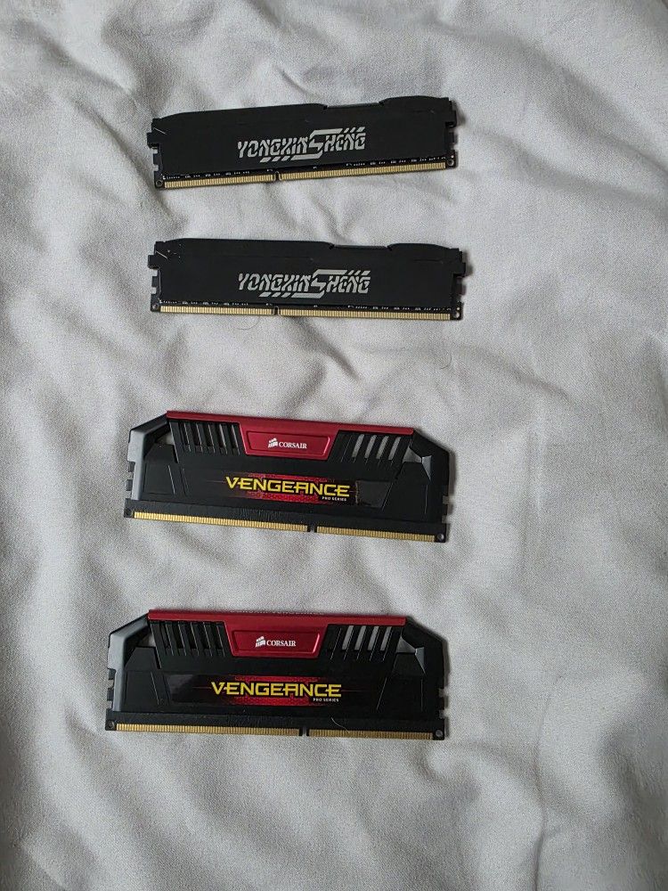 24 GB DDR3 RAM