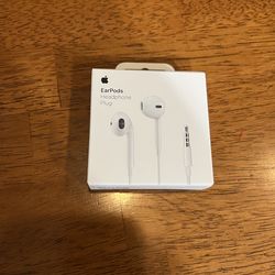 New Apple EarPods 3.5mm – Sealed in Box