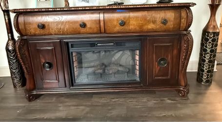 Wood like fireplace entertainment center(PICKUP ONLY)