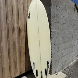 6’10” Becker Surfboard