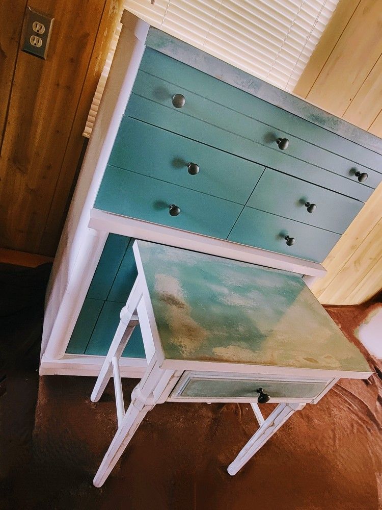 Dresser And Nightstand 