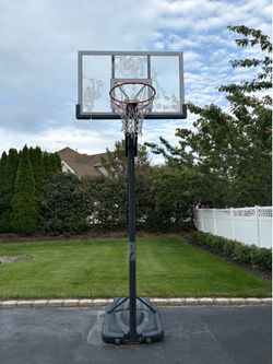 Free basketball hoop