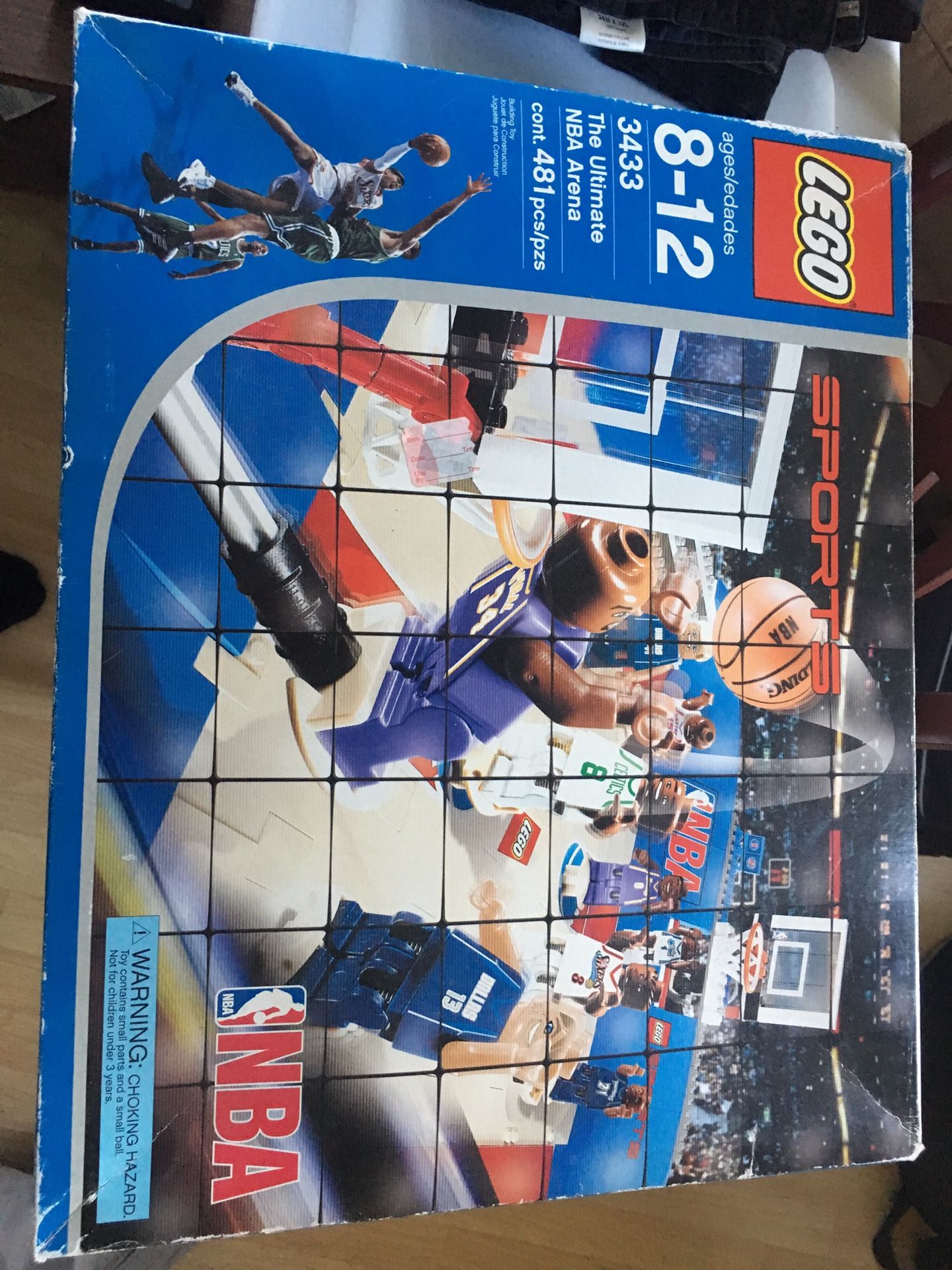 Unopened LEGO Ultimate NBA Arena interactive Lego set-KOBE Bryant and Shaq minifigures included