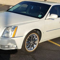 2009 Cadillac DTS