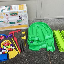 Step2 Par 3 Mini Golf Set for Kids