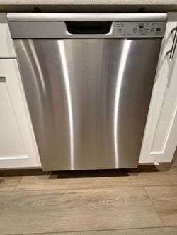 Stainless steel dishwasher great condition