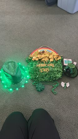 St Patrick’s Day items