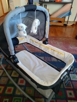Baby Trend Portable bassinet