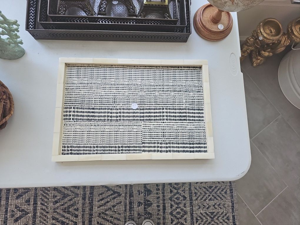 Chiseled Bone Tray With Pattern