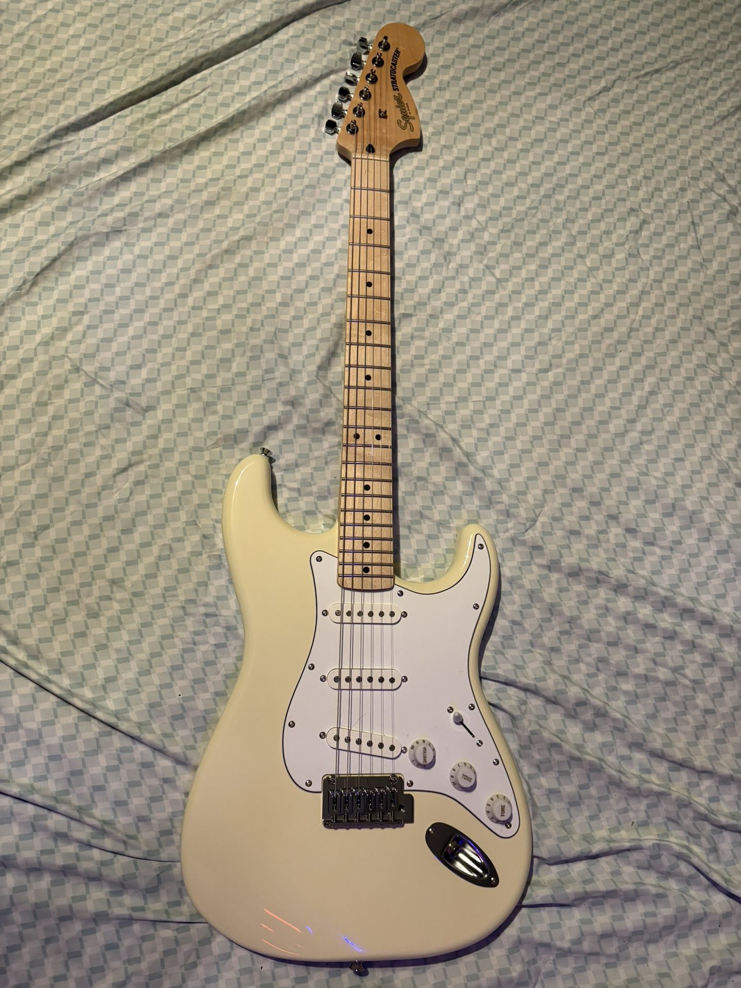 Full guitar starter set.