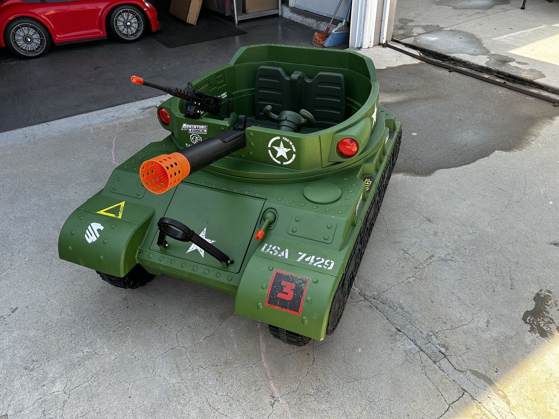 24V Ride On TANK Power Wheel