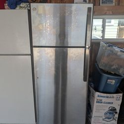Refrigerator Como Nuevo