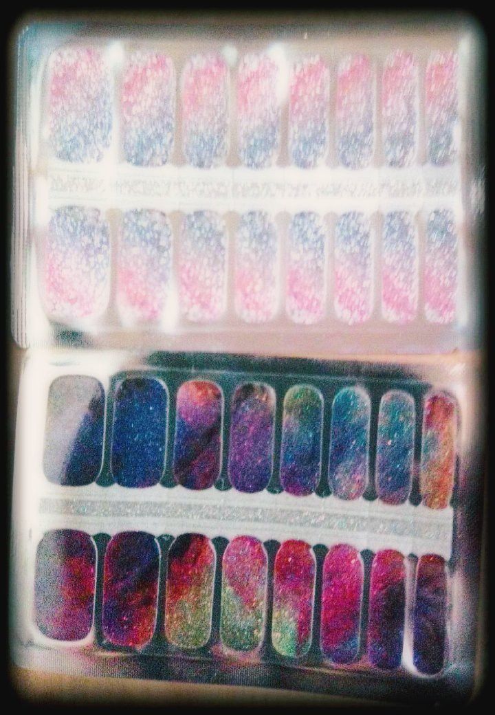 A Touch Of Floral/Storm!FFBoutique Nail Polish Strips!Free Sample/Entries!