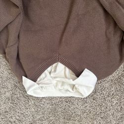 Brandy Melville PACSUN Brown sweater Top with Beige Collared Undershirt