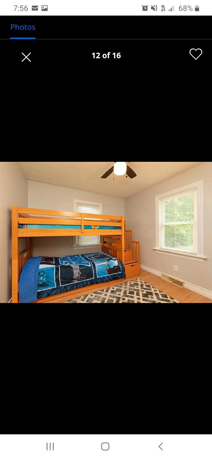 Twin size bunkbed
