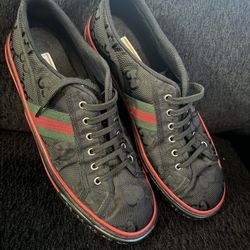 Tennis Shoes