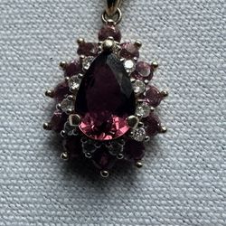 14k Rose Gold Necklace With Madagascar Garnet And Diamonds
