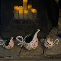Vintage Hull T14 Tea Pot, Milk Jug, & Sugar Bowl