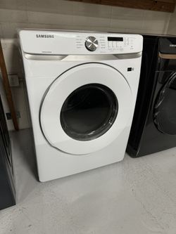 Electric Dryer NEW!