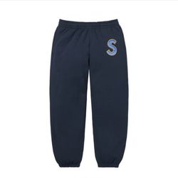 Supreme Sweat Pants ( Size XL) Brandnew 