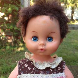 Vintage “Betsy Wetsy” (?) doll