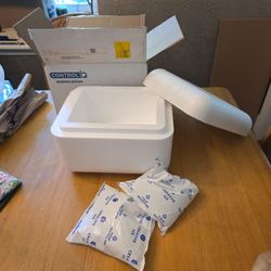 FREE - Small Travel Styrofoam Cooler, Shipping Box & Cold Packs