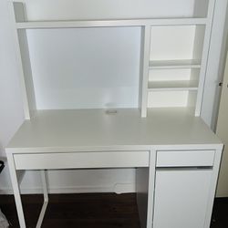 IKEA Micke Desk with Hutch