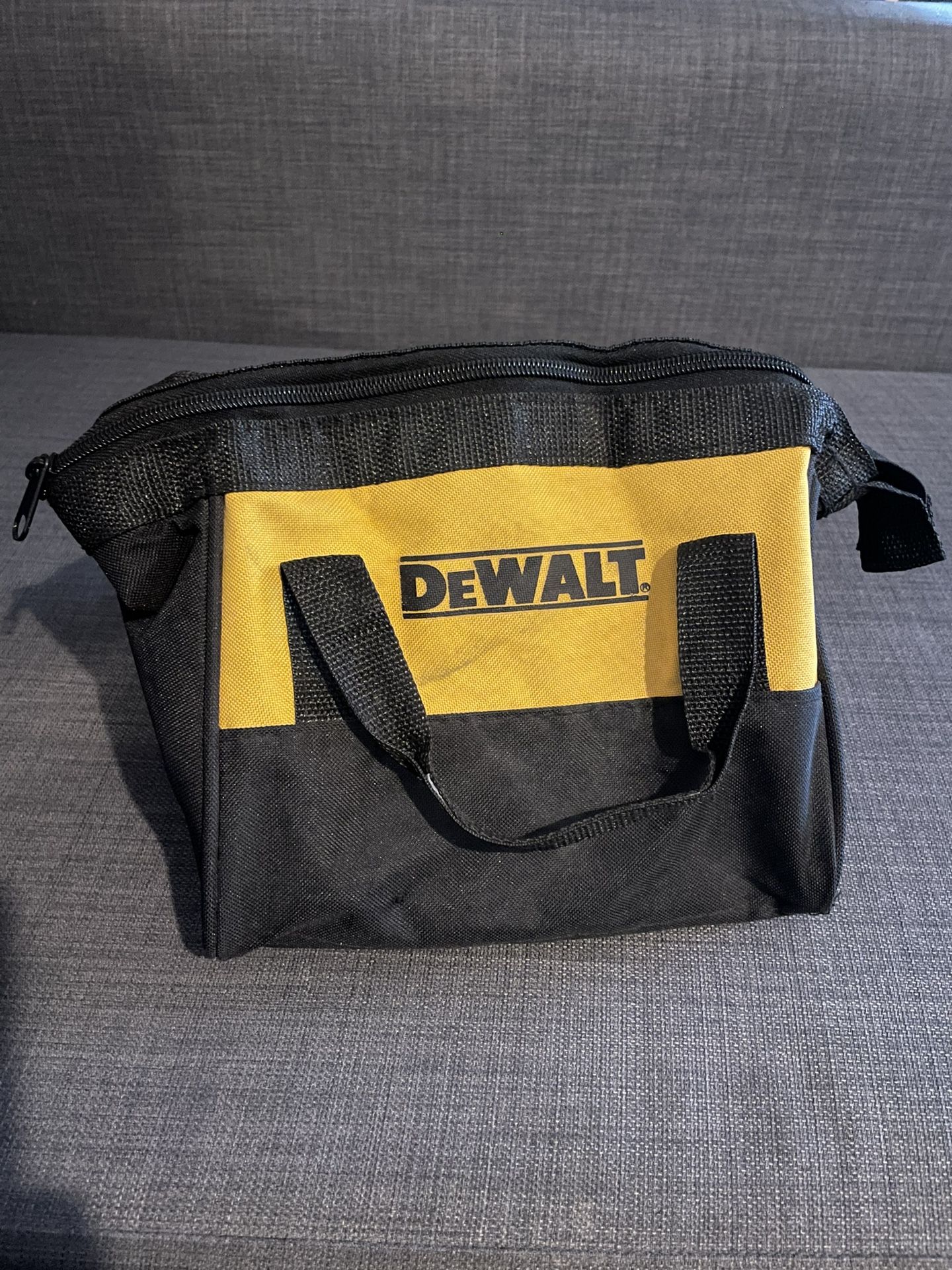 Dewalt Small Tool Tote Bag