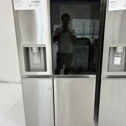 LG LRSOS2706S 27 cu. ft. Smart Side-by-Side Refrigerator