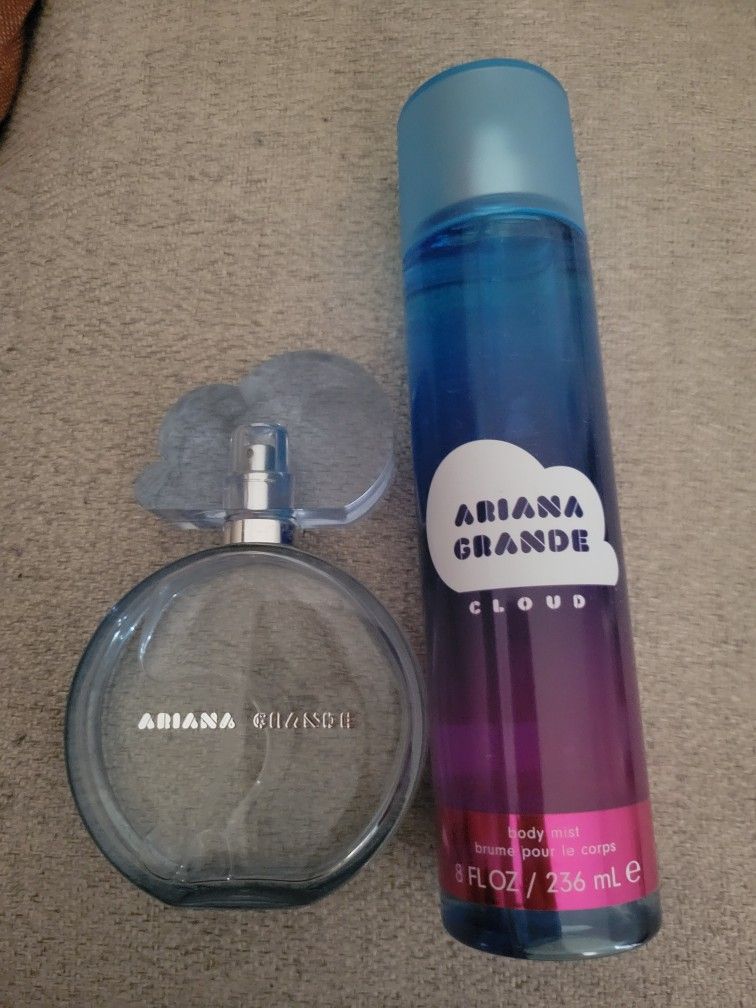 Ariana Grande Perfume